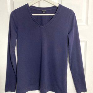 Comfortable Ann Taylor women's top